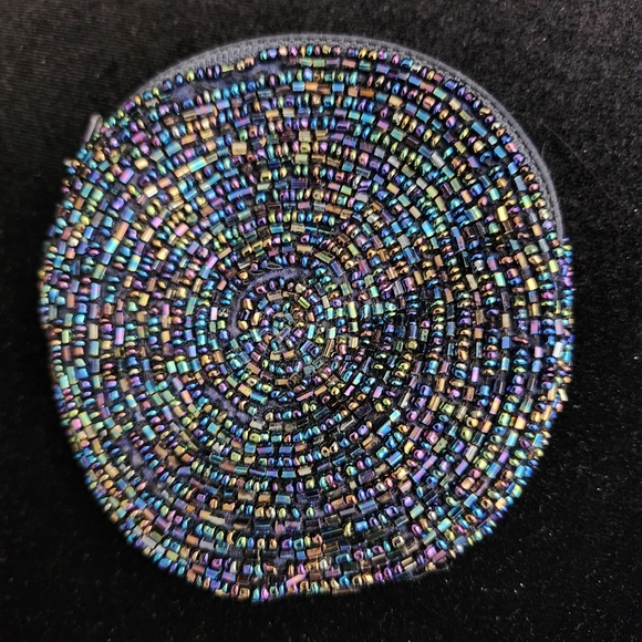 Multicolor Beaded  Coin Purse - Picture 4 of 5